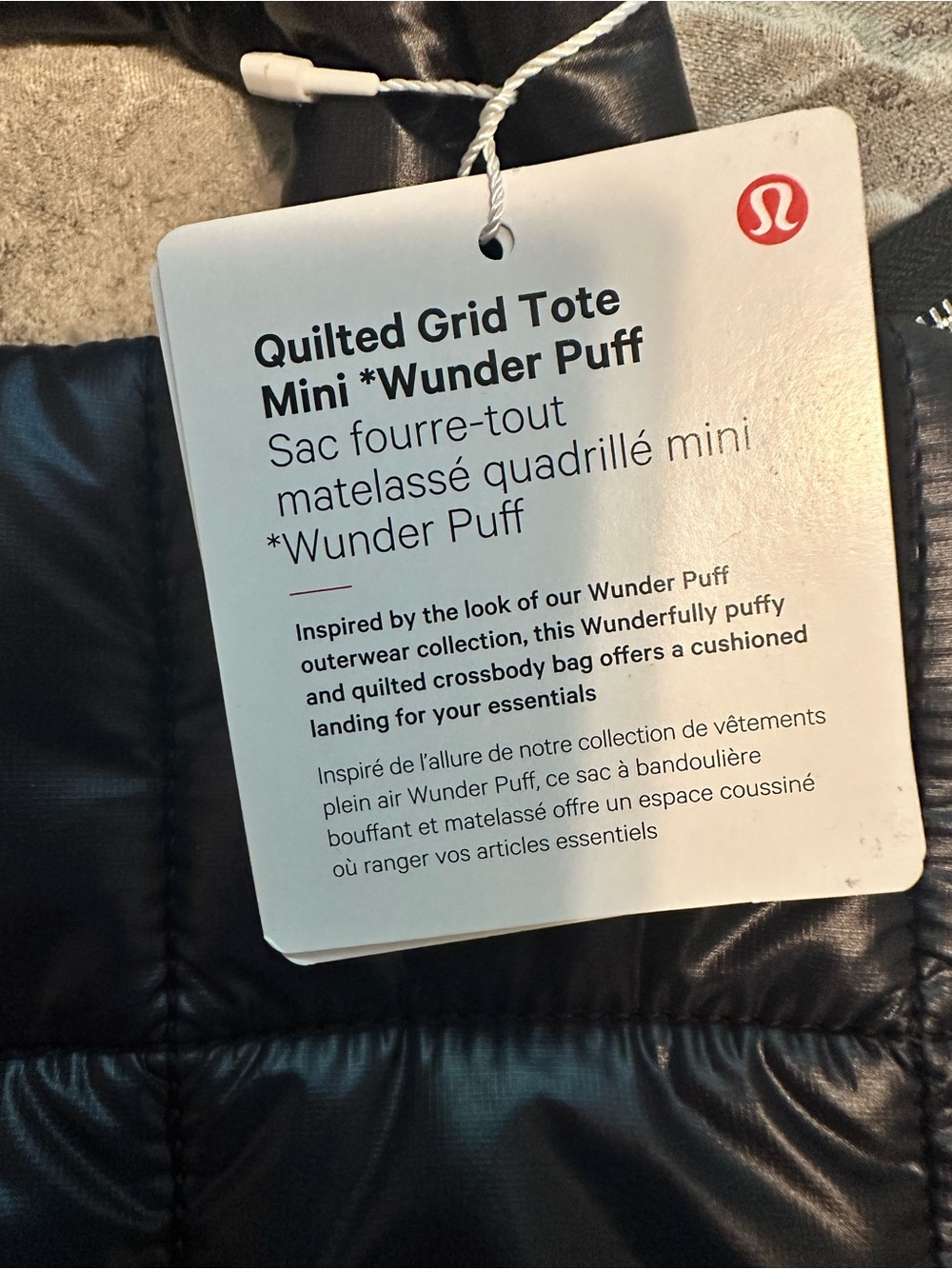 lululemon🍋 Quilted Grid “Wunder Puff” Mini Tote Black NWT - Picture 11 of 12